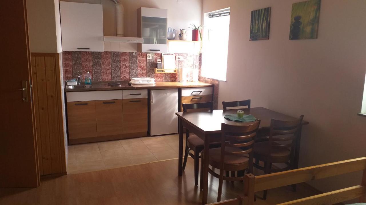 Apartment Beautiful Crni Kal Luaran gambar